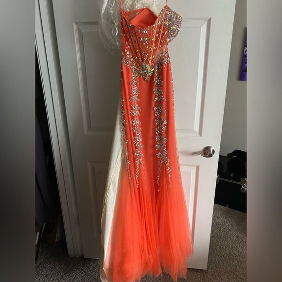 Nectarine Prom/Pageant/Evening Gown Sz S - Picture 9 of 14